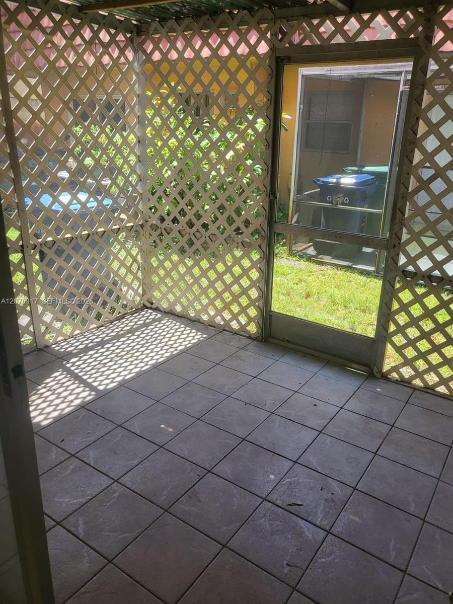 Lauderhill, FL 33313 photo 5