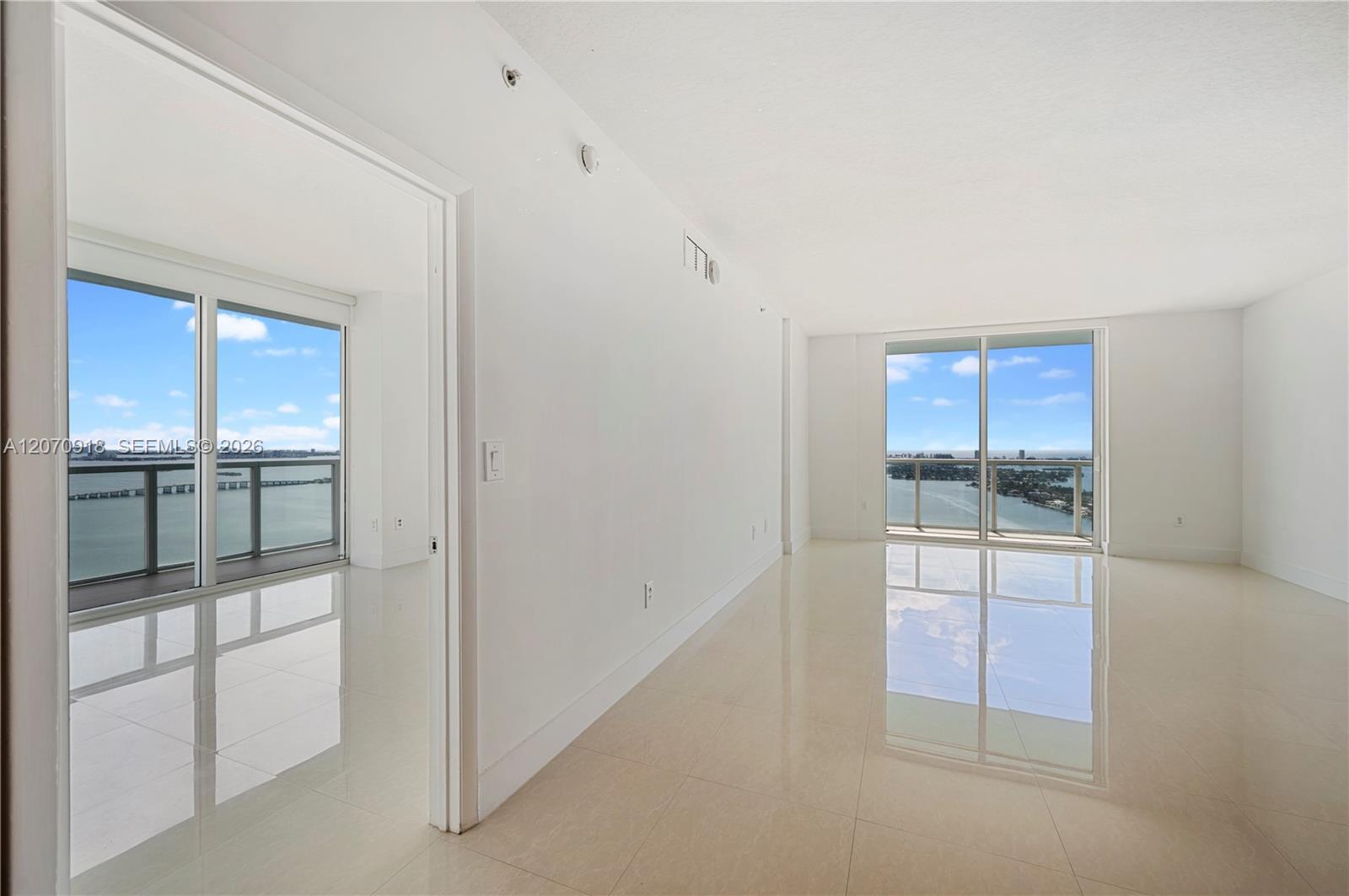 1900 N Bayshore Dr # 4302, Miami FL 33132 photo 2