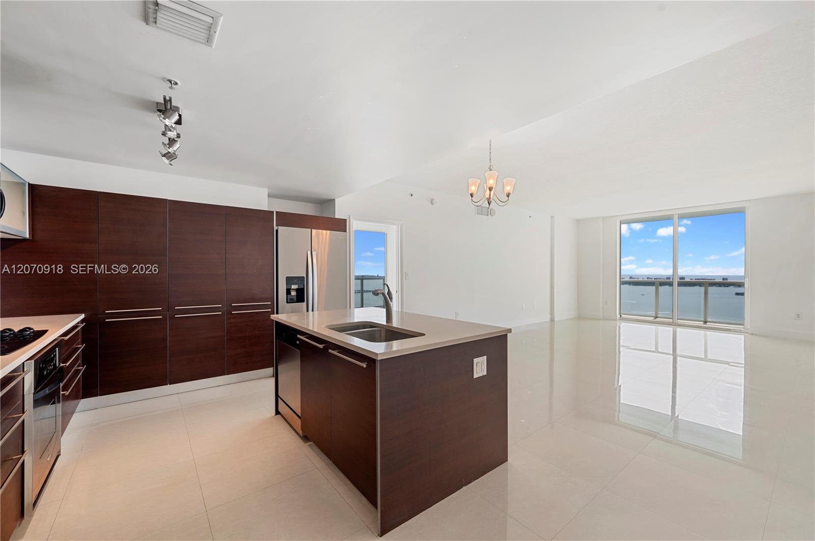 1900 N Bayshore Dr # 4302, Miami FL 33132