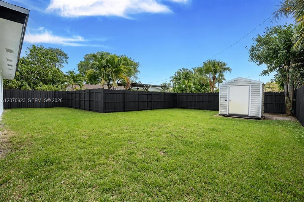 3468 NE 17th Ave # 2, Oakland Park FL 33334 photo 2