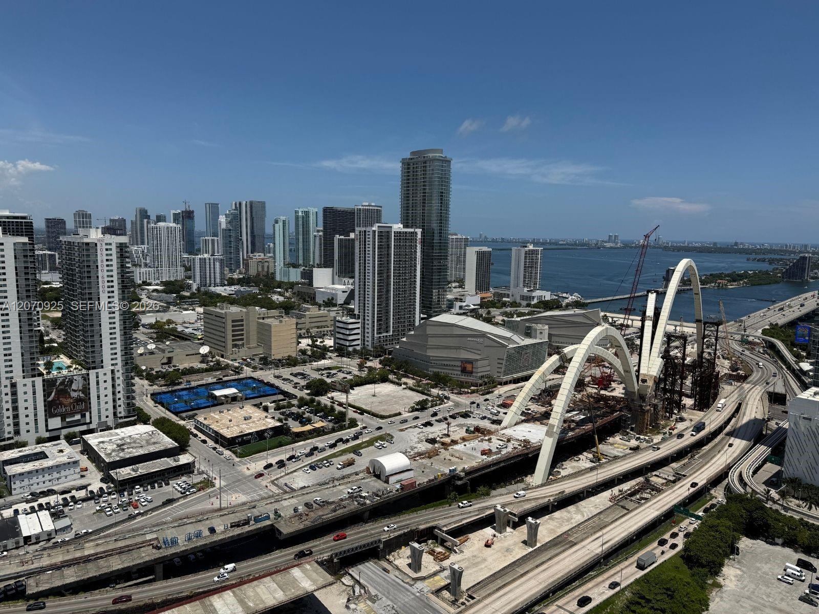 20 NE 11 street # 3605, Miami FL 33132 photo 2