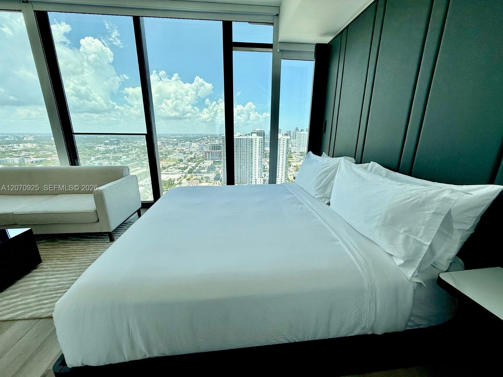 20 NE 11 street # 3605, Miami FL 33132 photo 5