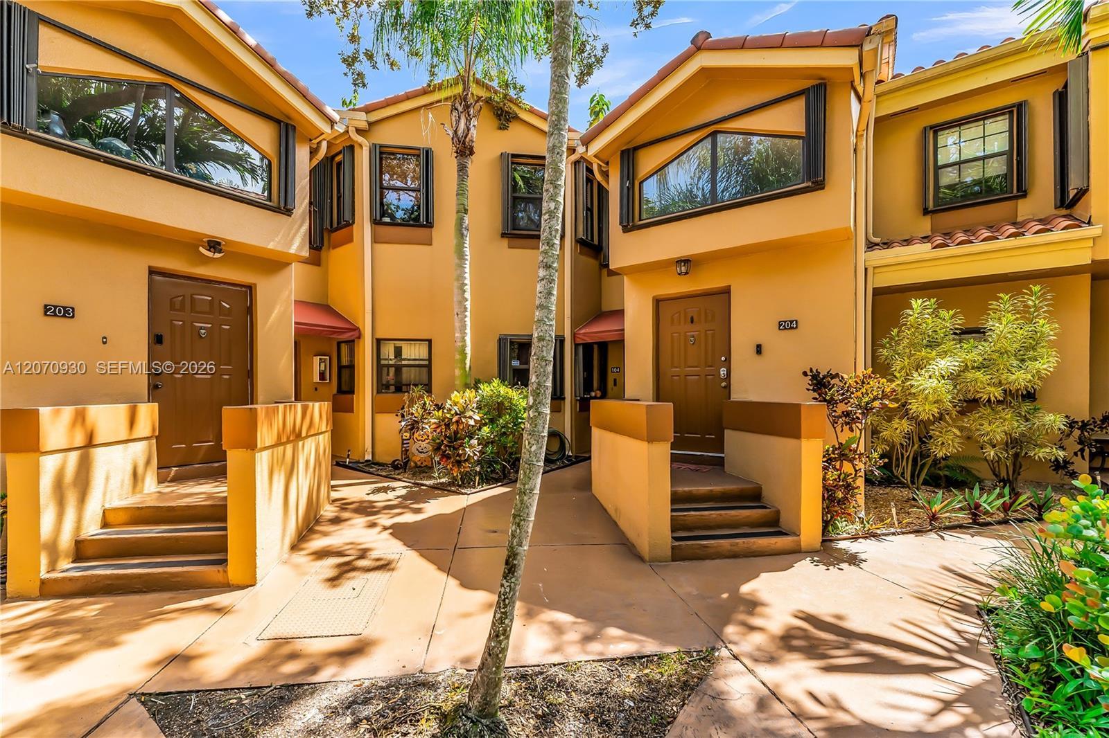15563 N Miami Lakeway N # 204, Miami Lakes FL 33014