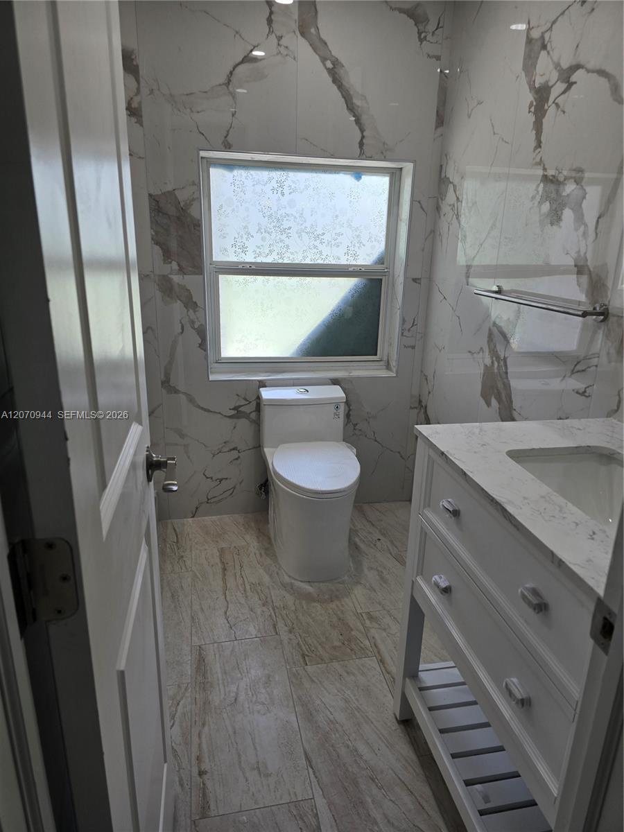 260 NE 118th Ter # 262, Miami FL 33161 photo 2