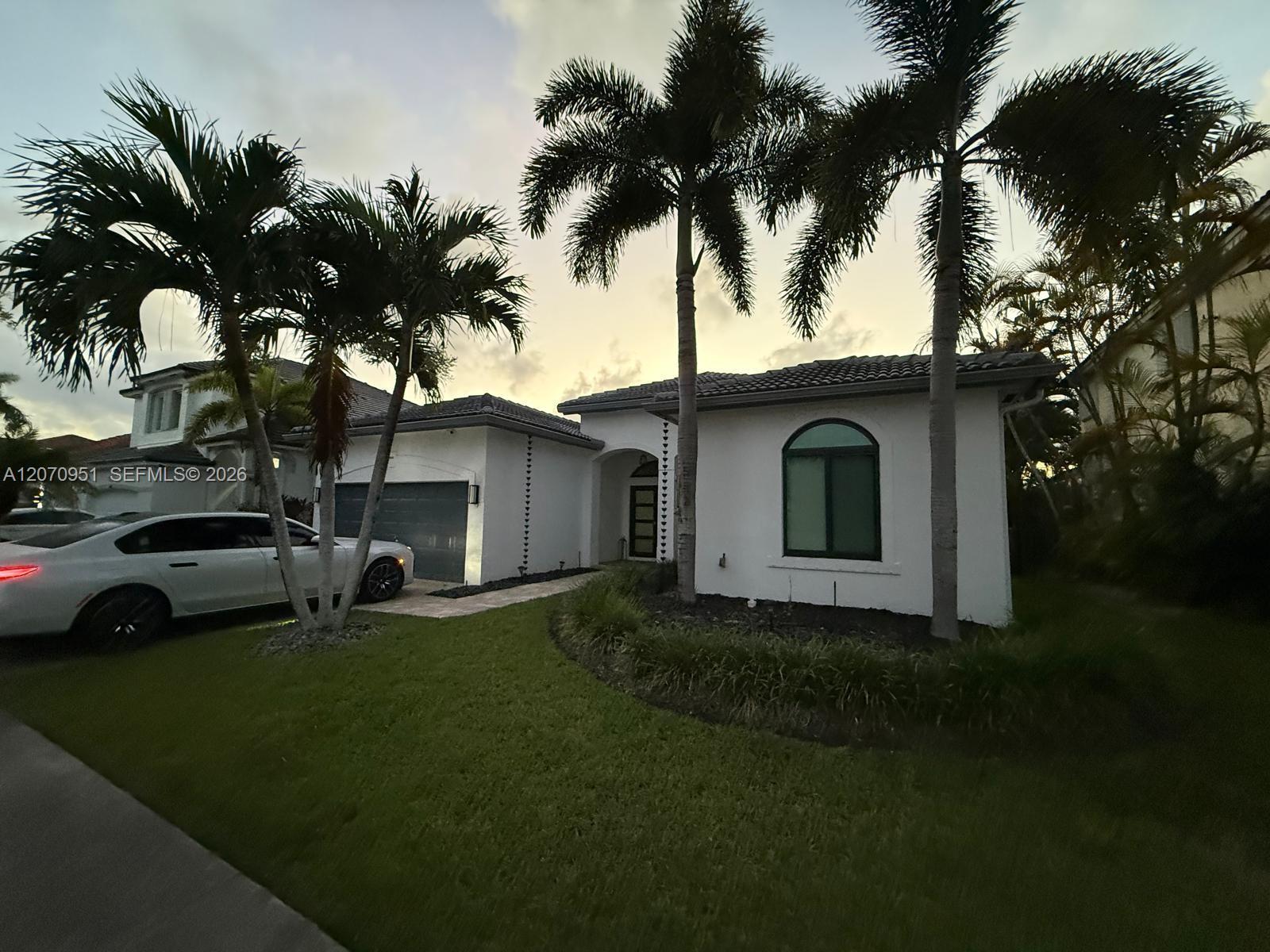 1825 SE 20th Rd, Homestead FL 33035 photo 2
