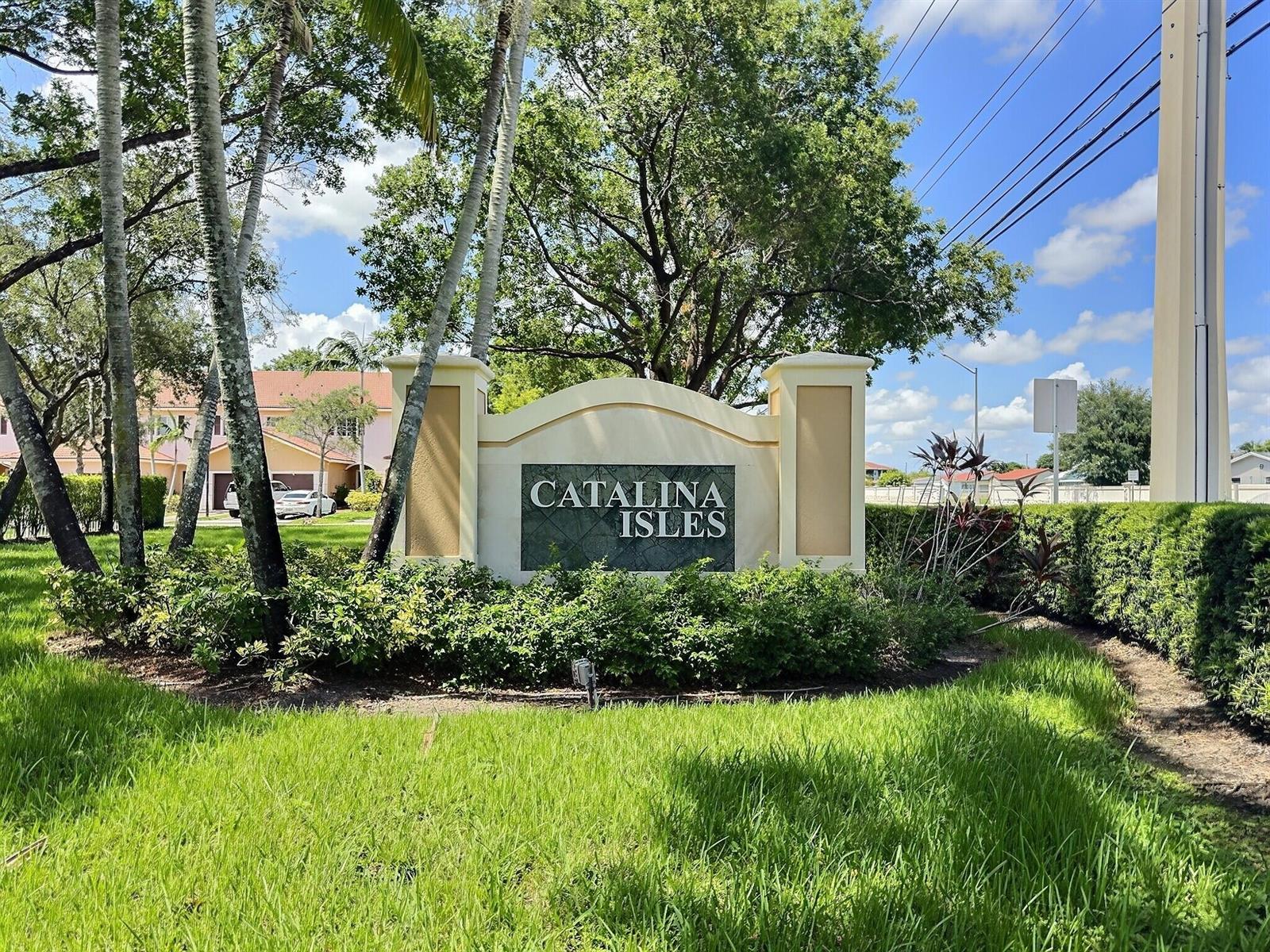 8833 S ISLES Circle # 8833, Tamarac FL 33321 photo 2