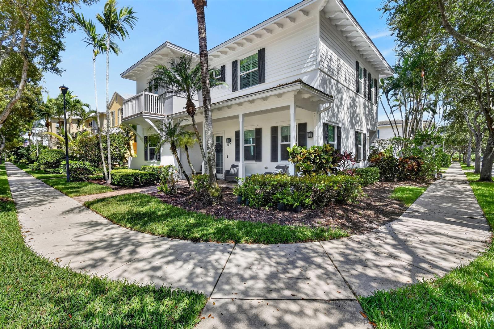 137 INKBERRY Drive, Jupiter FL 33458 photo 2