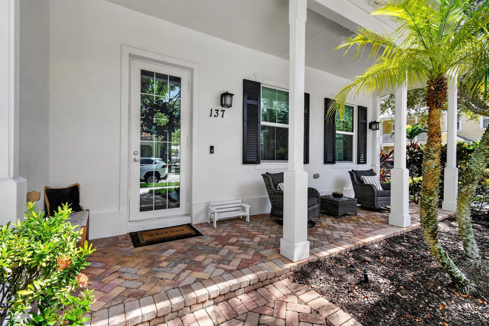 137 INKBERRY Drive, Jupiter FL 33458 photo 3