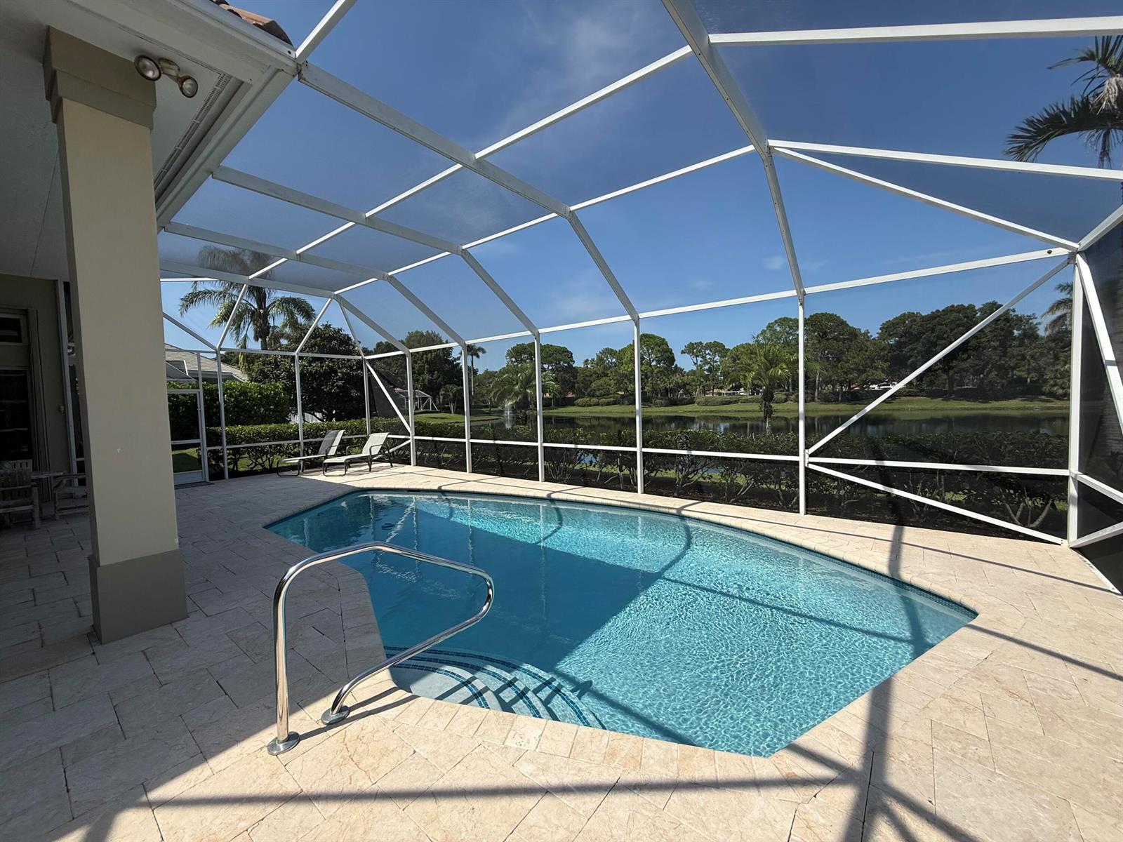 115 N RIVER Drive W, Jupiter FL 33458 photo 3
