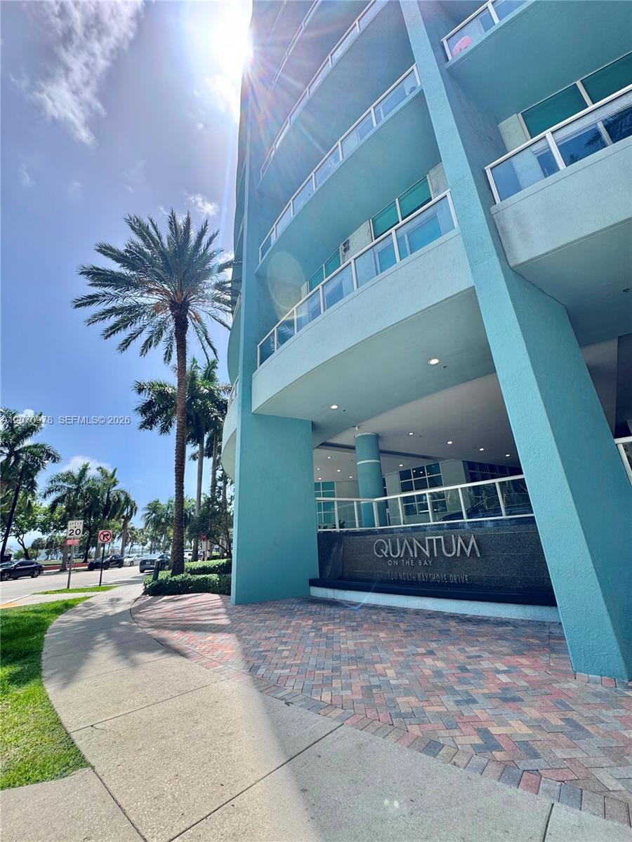 1900 N Bayshore Dr # 1807, Miami FL 33132 photo 2