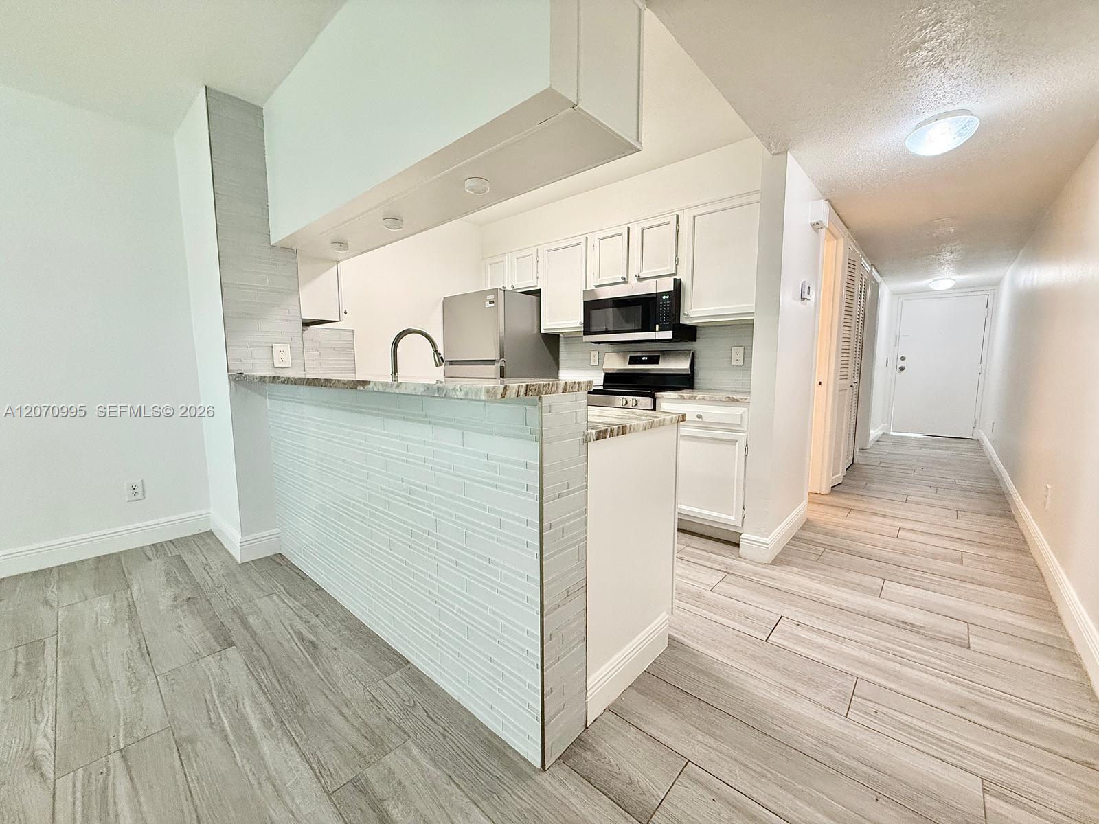 277 Cypress Point Dr # 277, Palm Beach Gardens FL 33418