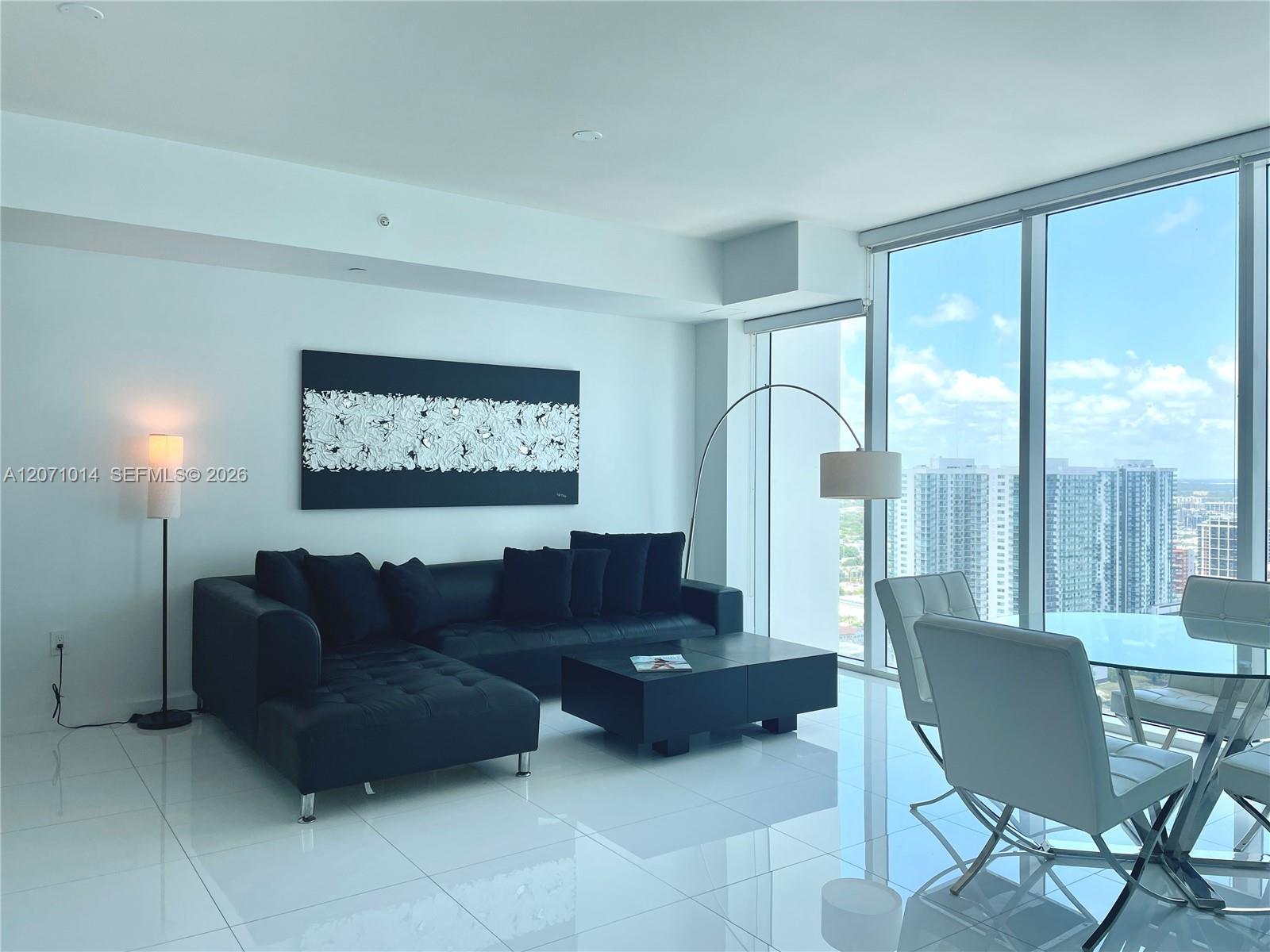 1040 Biscayne Blvd # 3305, Miami FL 33132 photo 5