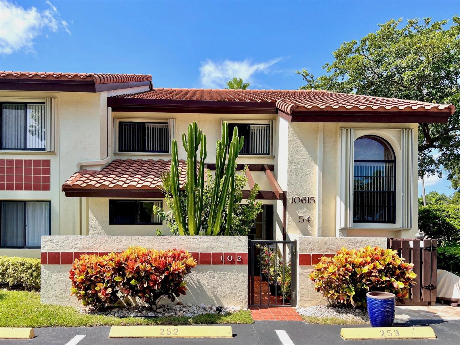 10615 Ocean Palm Way # 102, Boynton Beach FL 33437