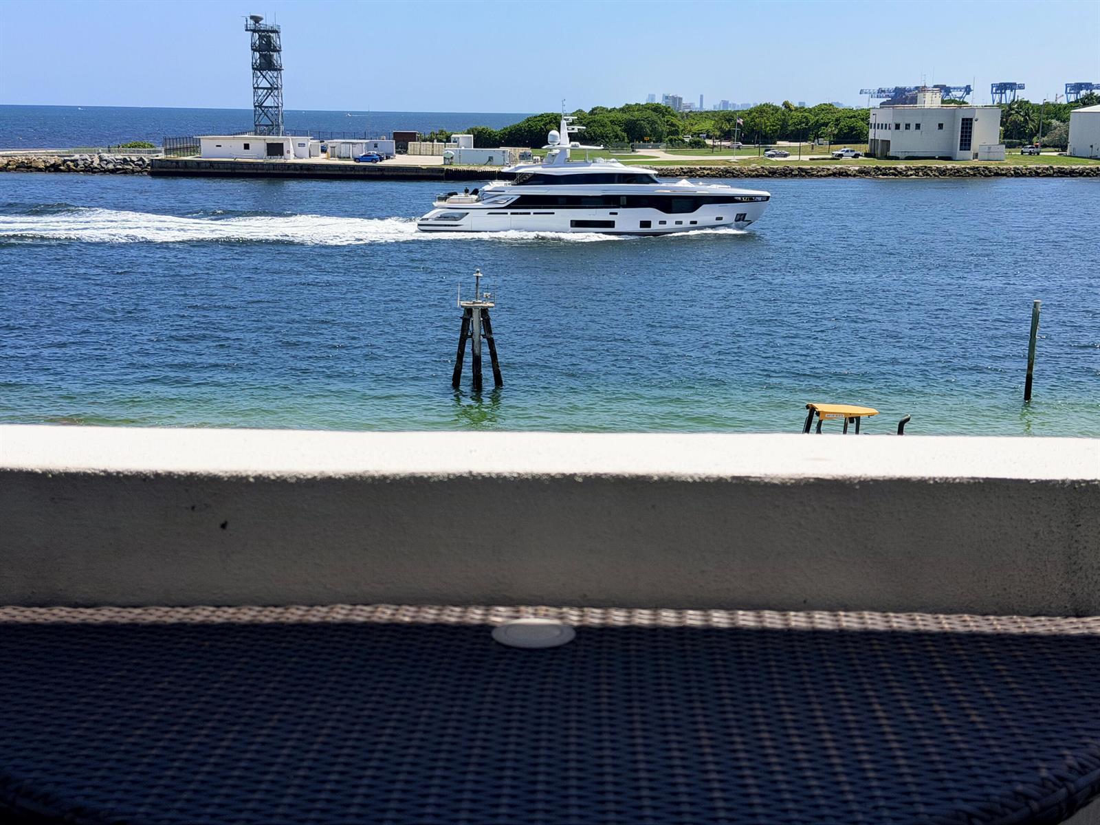 2100 S Ocean Drive # 3H, Fort Lauderdale FL 33316 photo 2