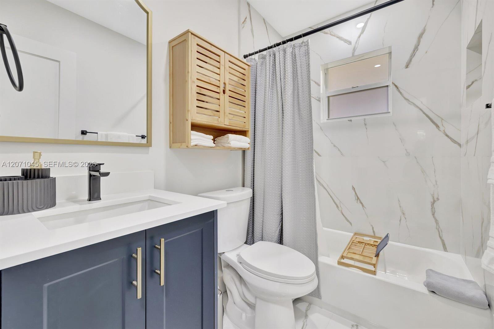 934 NW 4th Ave # 2, Fort Lauderdale FL 33311 photo 5