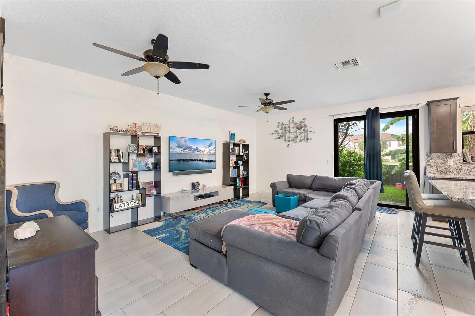 5295 Santa Maria Avenue, Boynton Beach FL 33436 photo 5