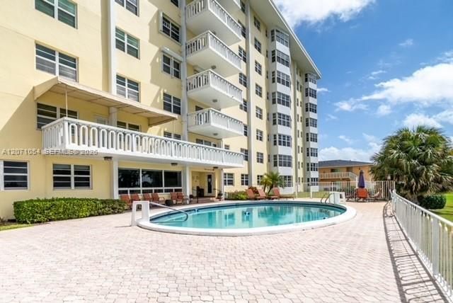2500 NE 48th Ln # 806, Fort Lauderdale FL 33308