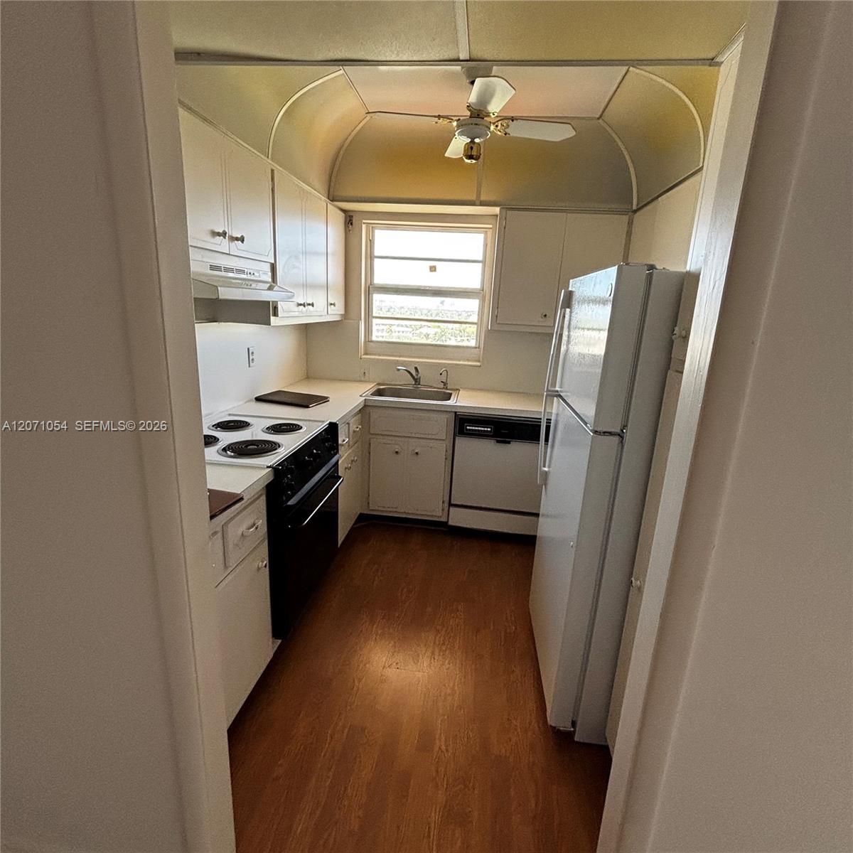 2500 NE 48th Ln # 806, Fort Lauderdale FL 33308 photo 5