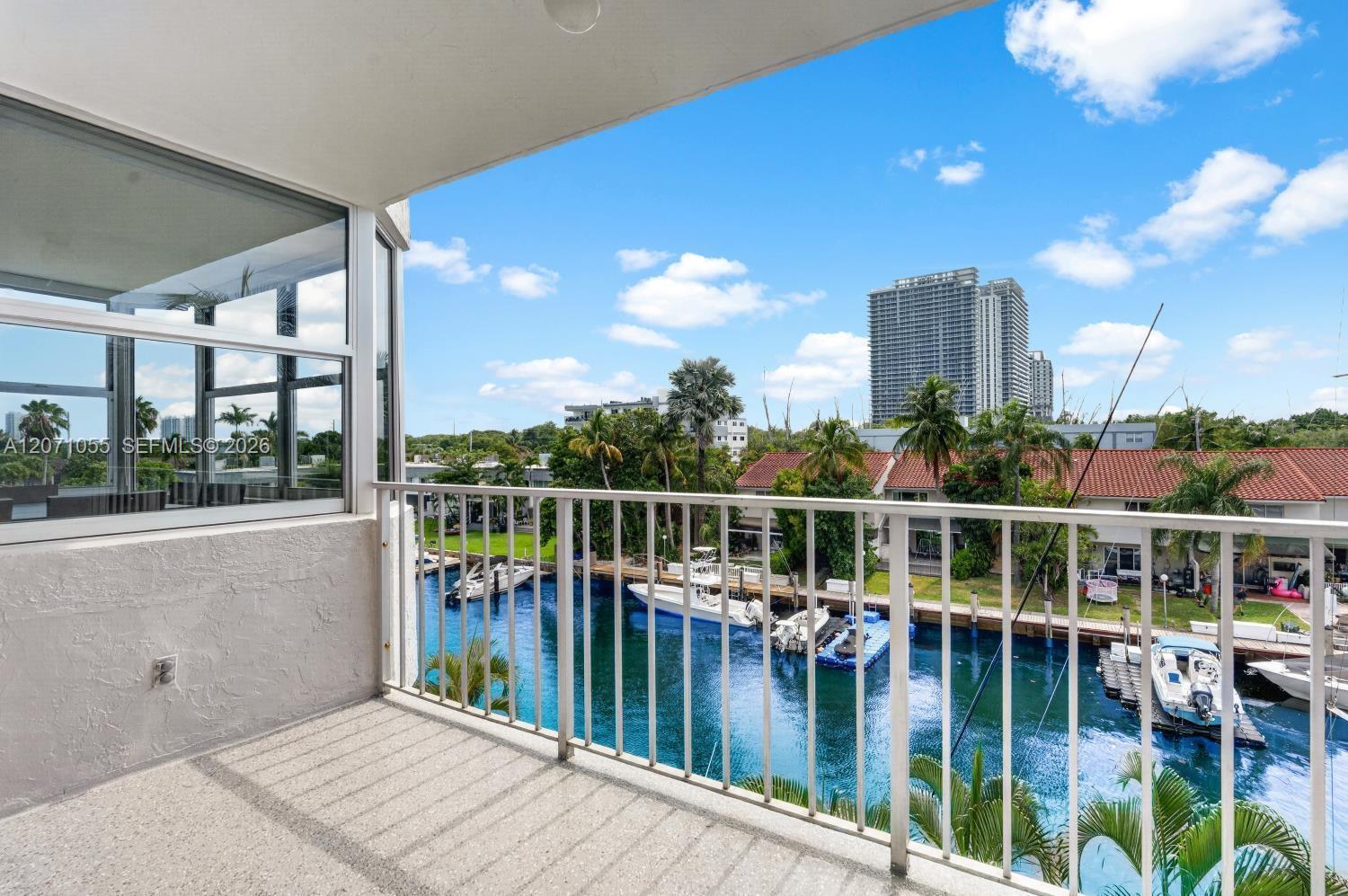 North Miami Beach, FL