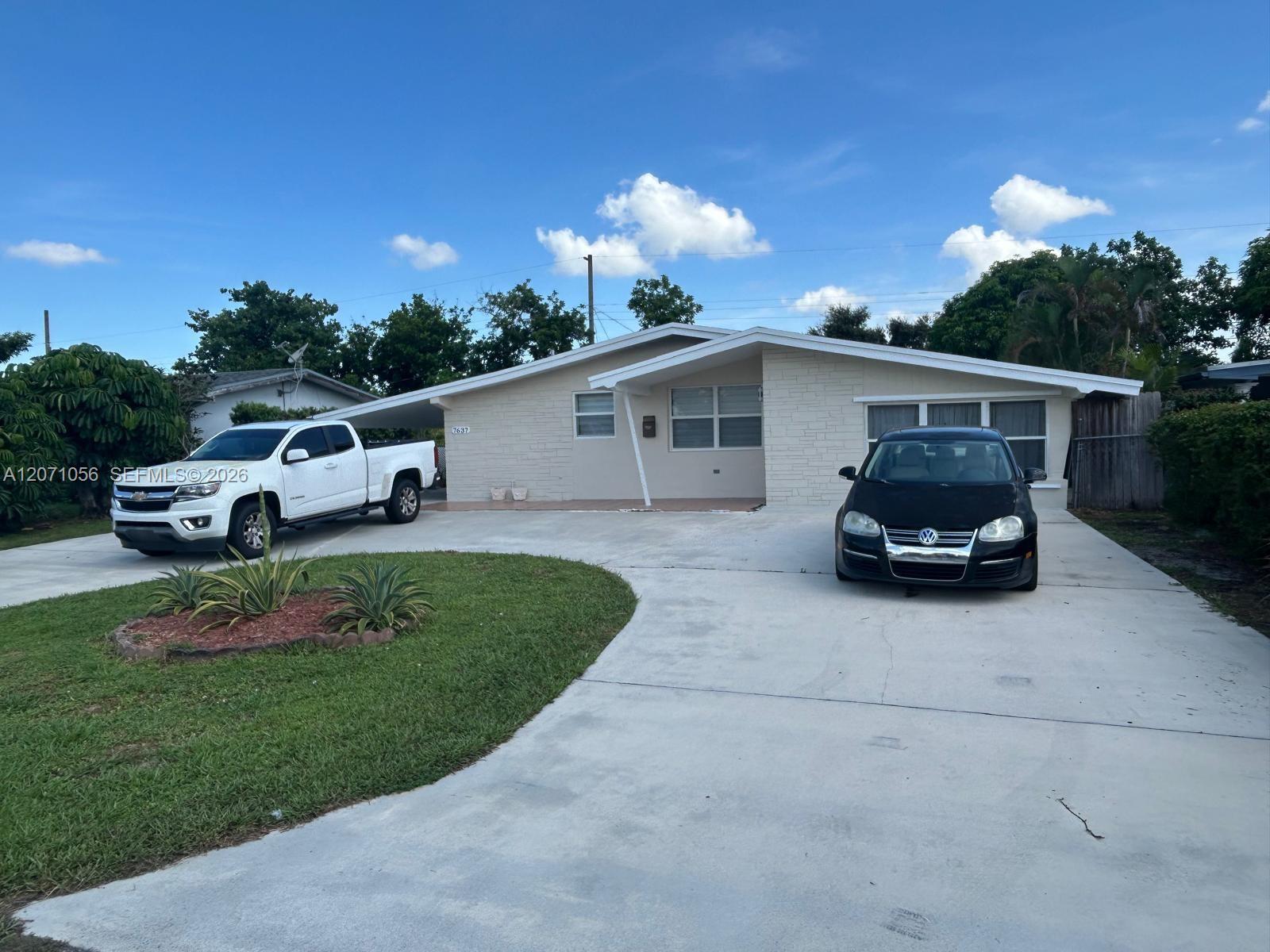 7637 Ramona St, Miramar FL 33023