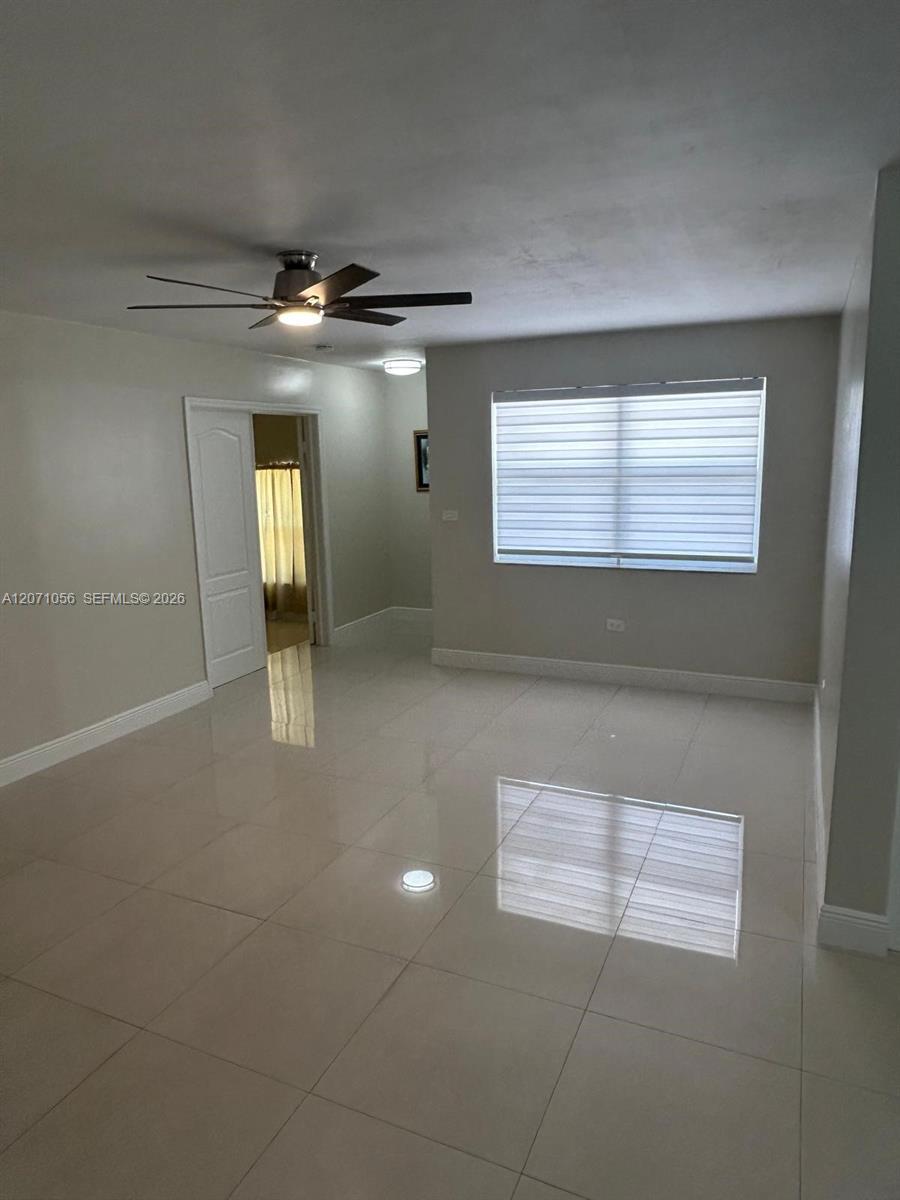 7637 Ramona St, Miramar FL 33023 photo 5