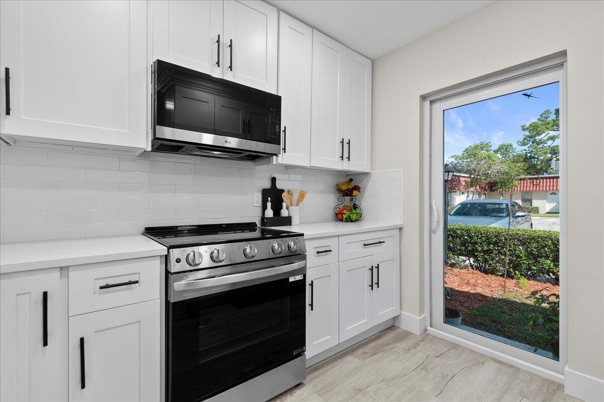 742 Nantucket Circle, Lake Worth FL 33467 photo 3