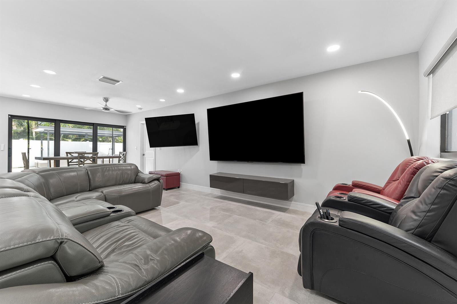405 CHAPEL HILL Boulevard, Boynton Beach FL 33435 photo 4