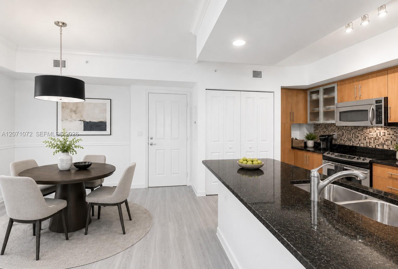 600 S Dixie Hwy # 327, West Palm Beach FL 33401 photo 2