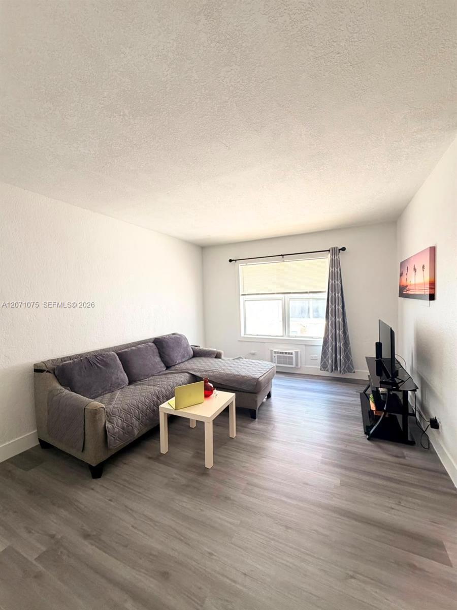 7334 Harding Ave # 6, Miami Beach FL 33141 photo 3