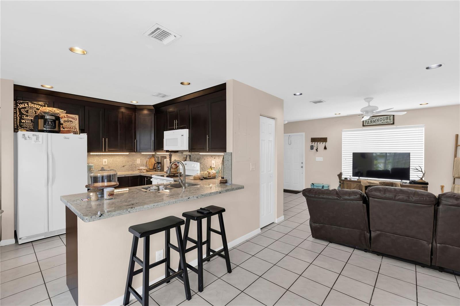 4777 SW 14th Street, Deerfield Beach FL 33442 photo 3
