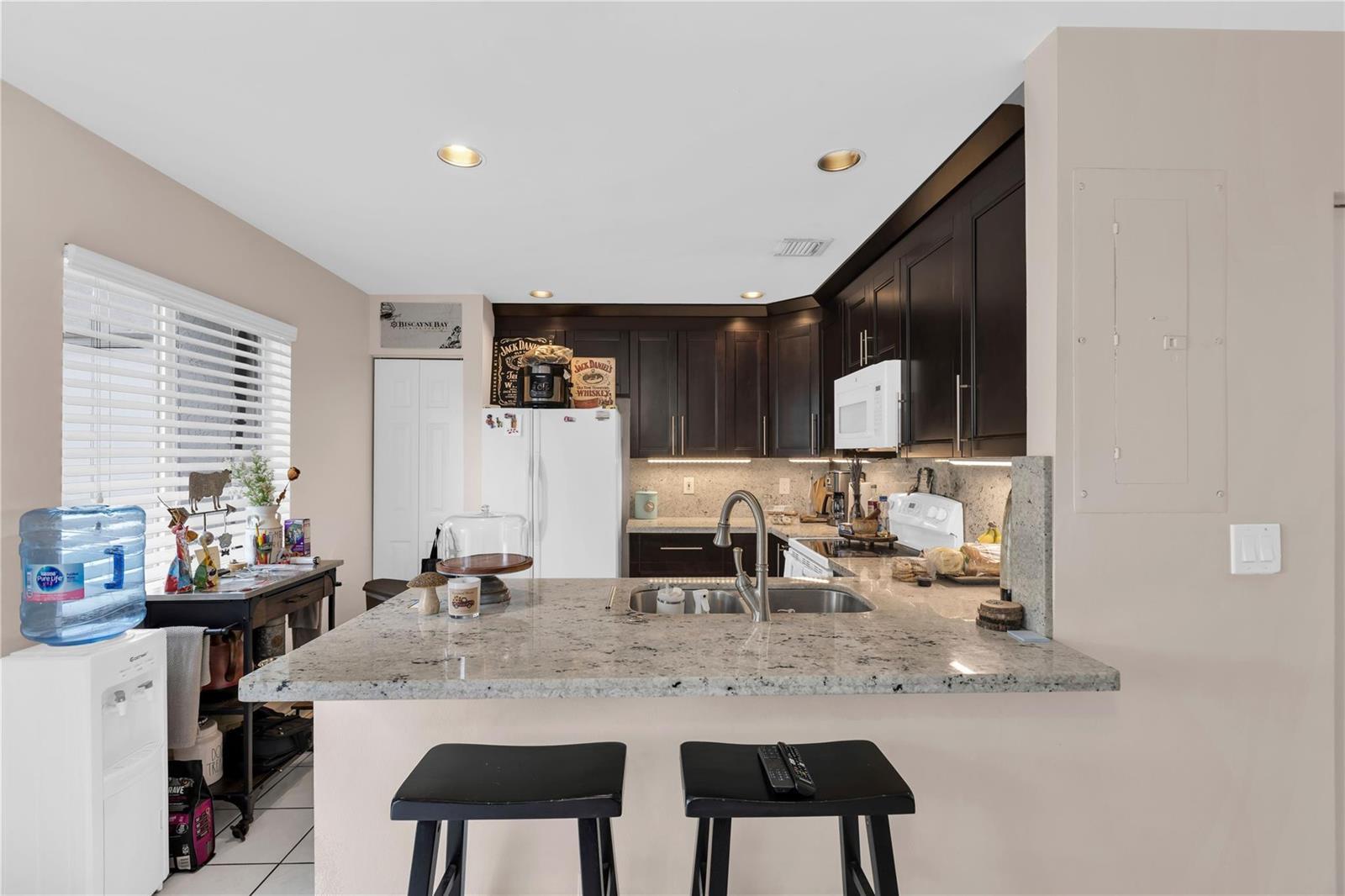 4777 SW 14th Street, Deerfield Beach FL 33442 photo 4
