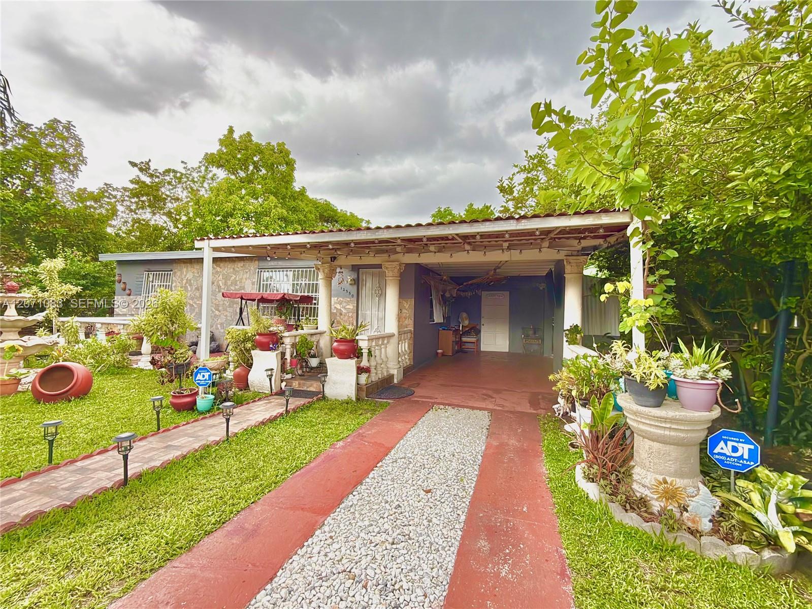12550 NW 1st Ave, North Miami FL 33168