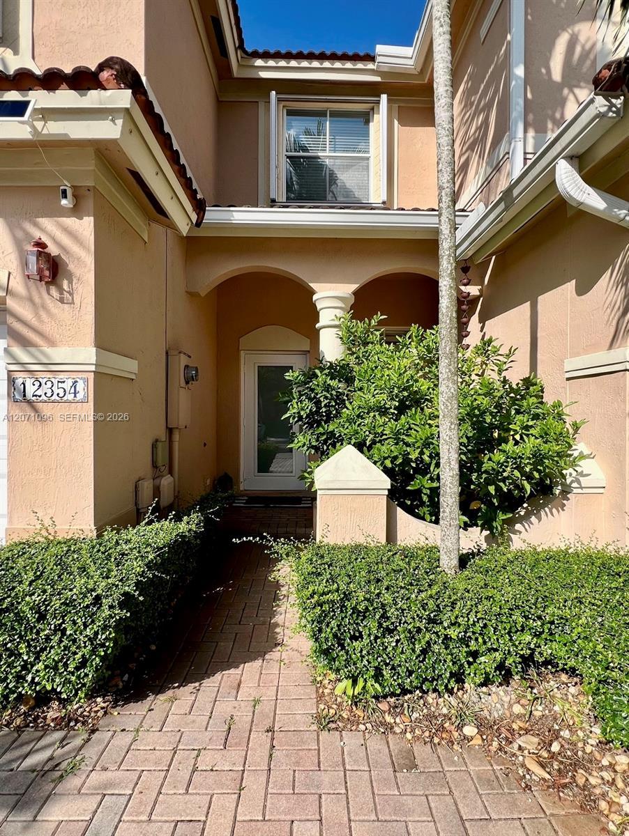 12354 SW 124th Path, Miami FL 33186 photo 5