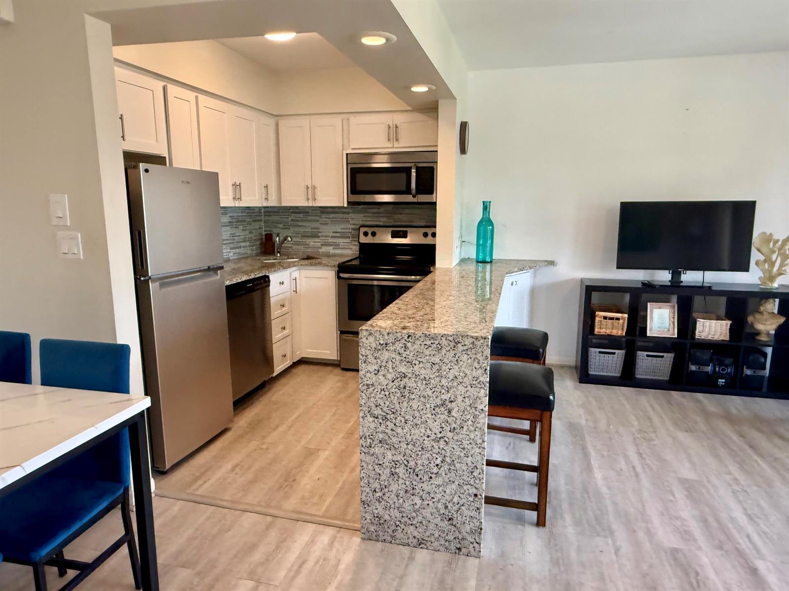 3208 SE 11TH Street # 202, Pompano Beach FL 33062 photo 4