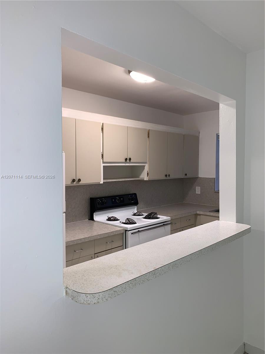 2612 Johnson St # 4, Hollywood FL 33020 photo 5