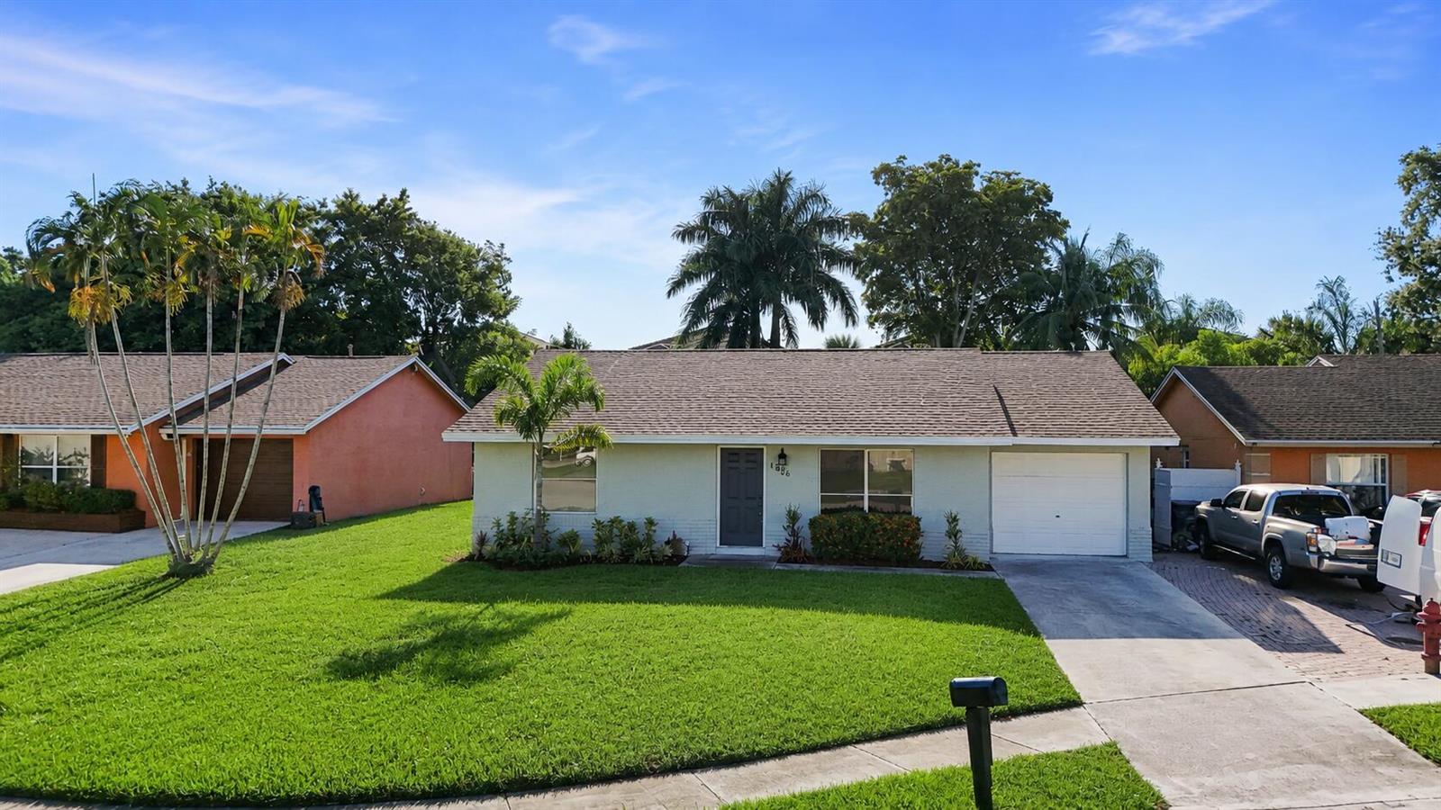 7406 Willow Spring Circle N, Boynton Beach FL 33436