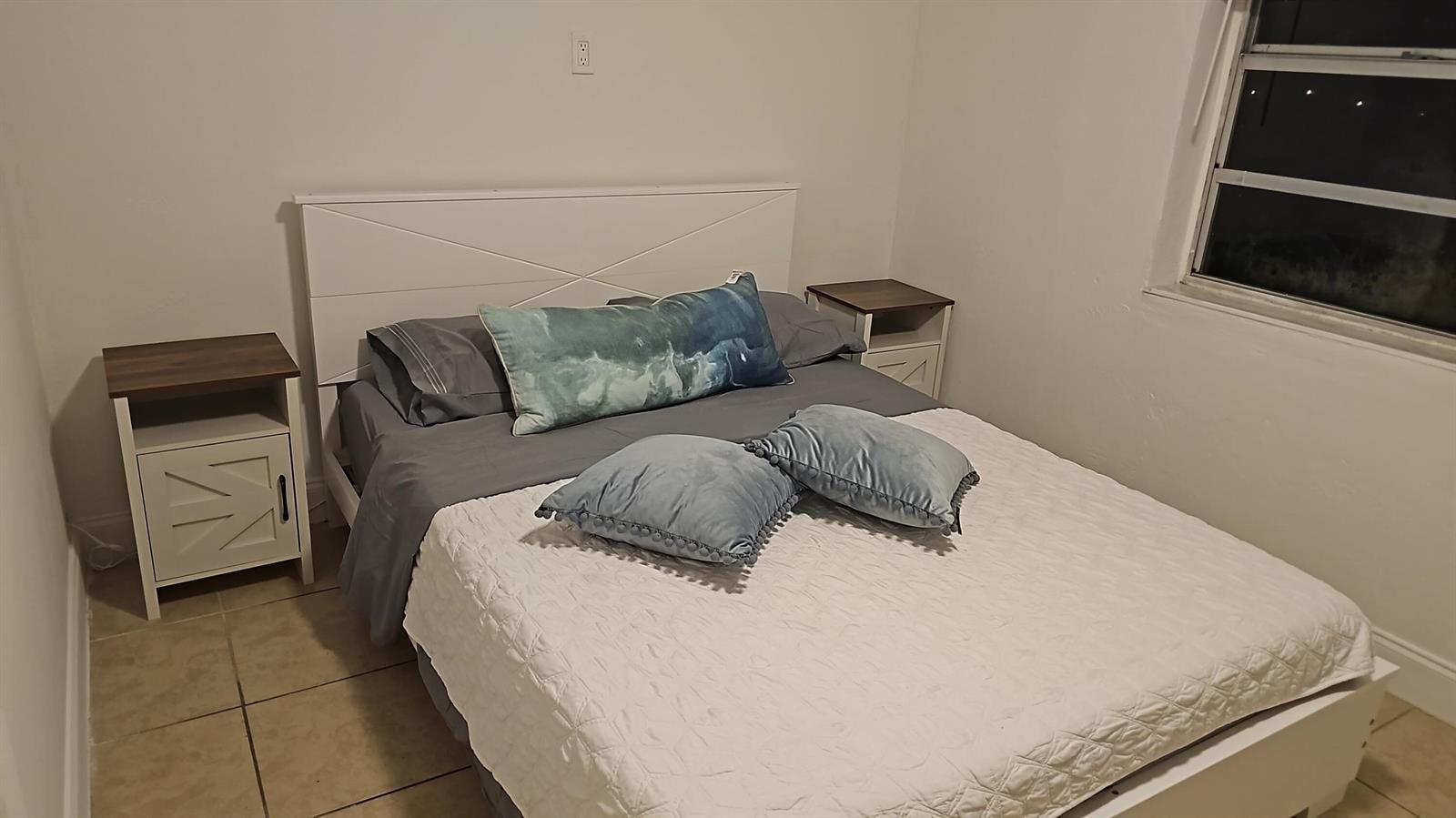 1639 Hayes Street, Hollywood FL 33020 photo 4