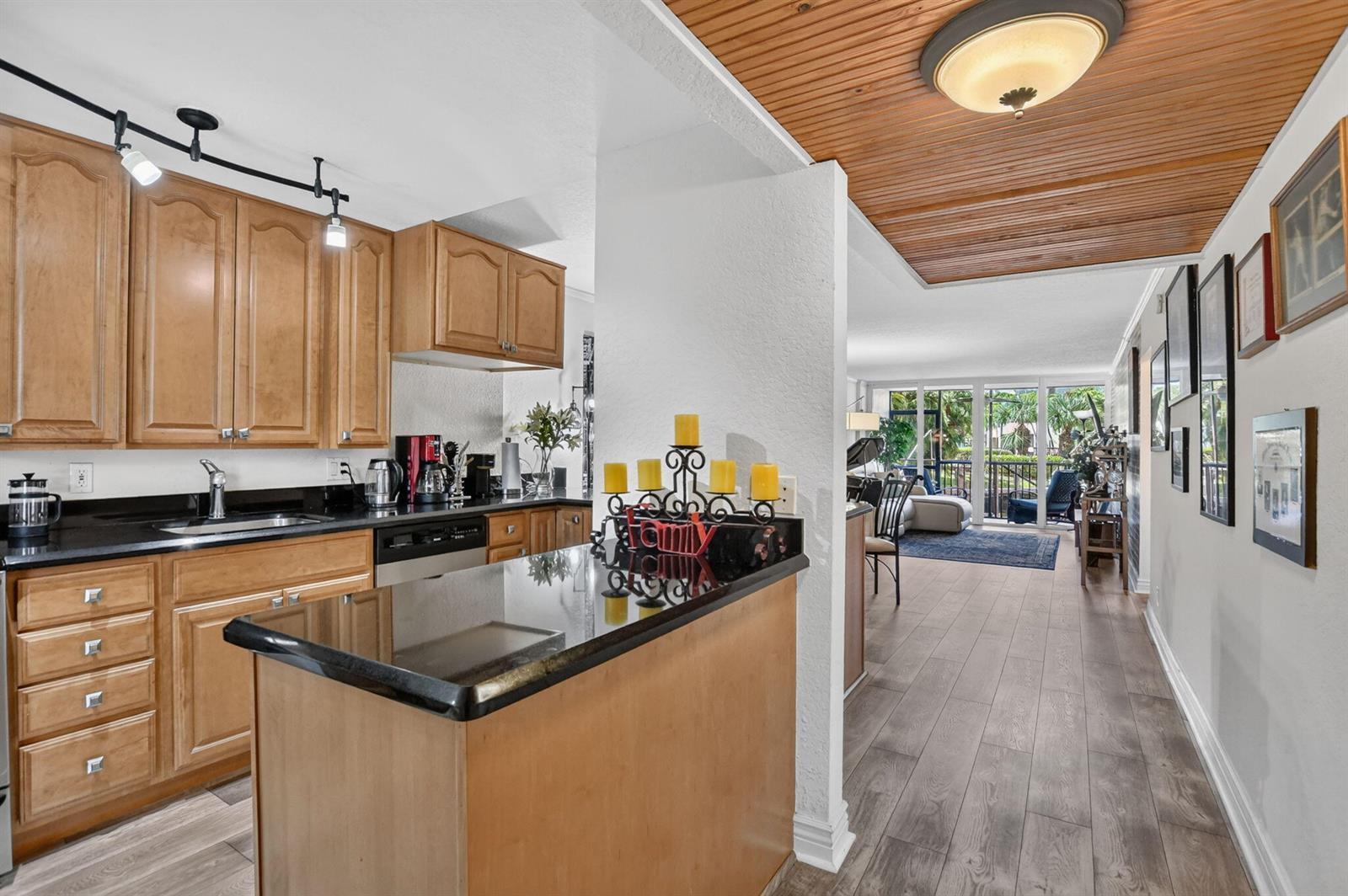 3 Royal Palm Way # 102, Boca Raton FL 33432 photo 4