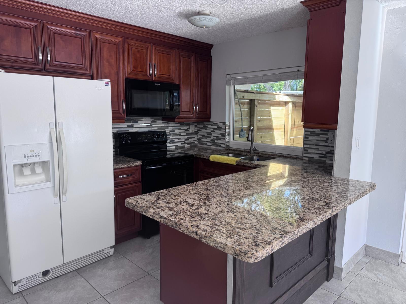 3004 NW 4TH Terrace # 141, Pompano Beach FL 33064