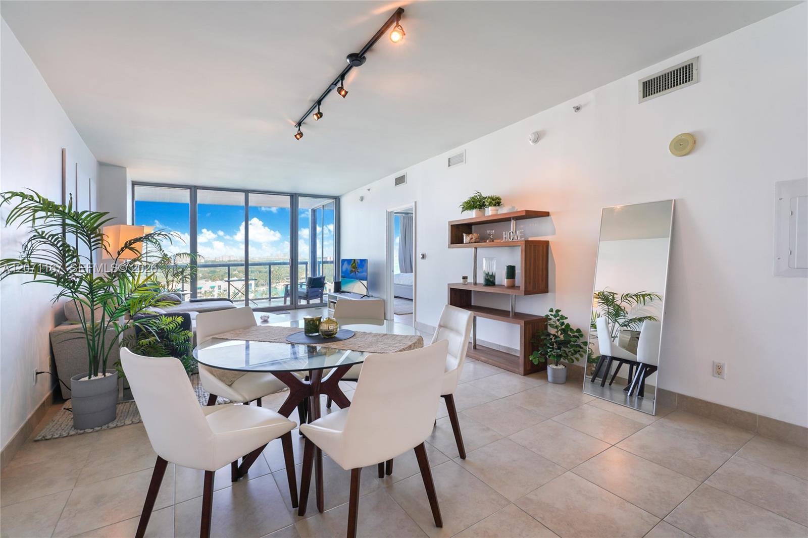 601 NE 36th St # 1106, Miami FL 33137 photo 3