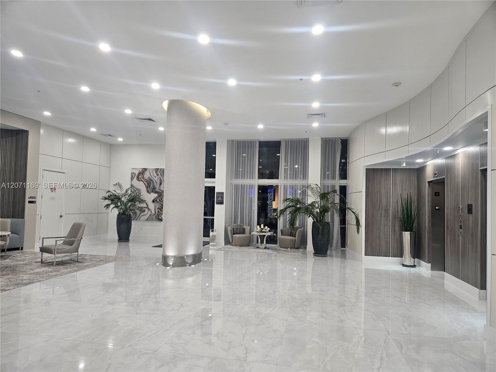 18800 NE 29th Ave # 827, Aventura FL 33180 photo 4