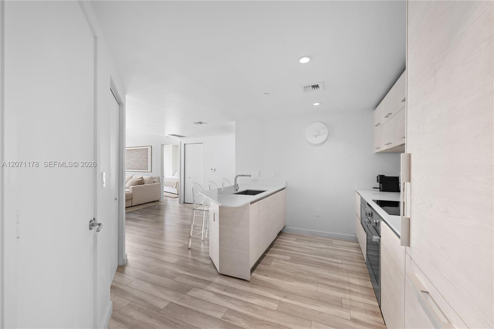 1300 S Miami Ave # 3709, Miami FL 33130 photo 3