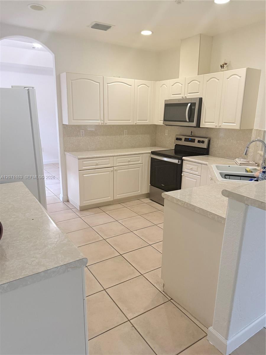 14918 SW 15th Ln # 0, Miami FL 33194 photo 3