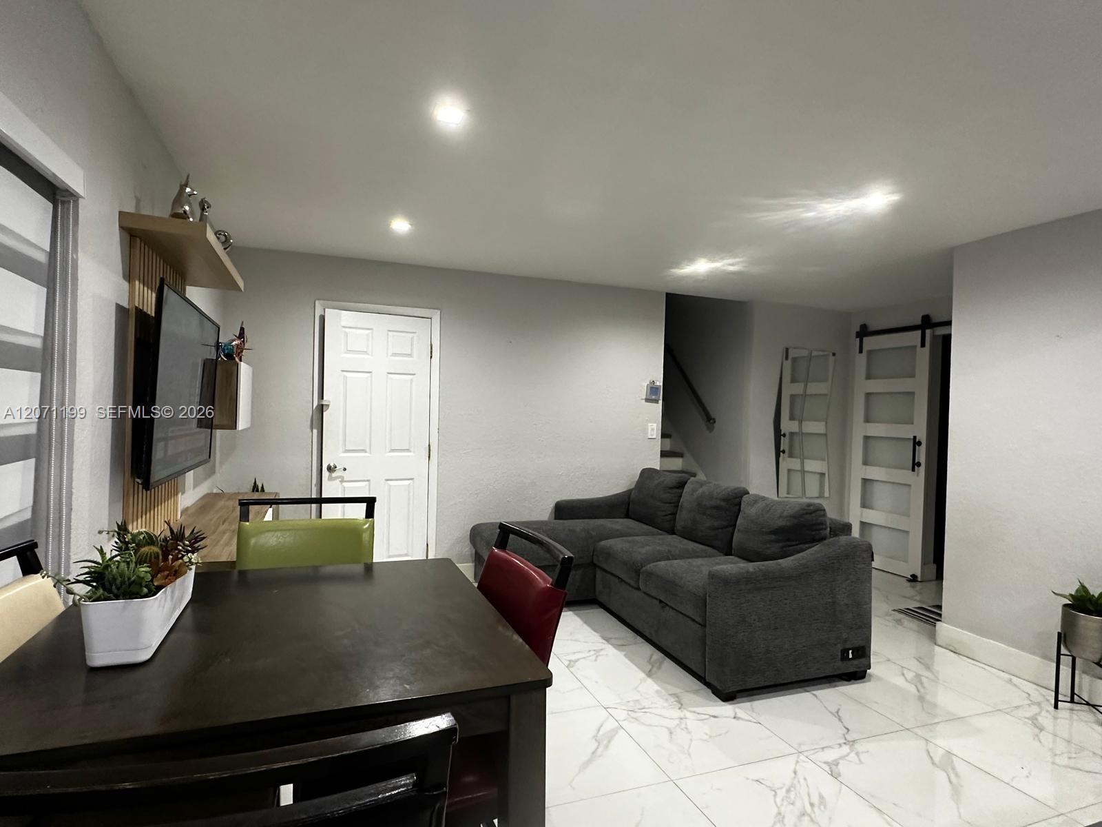 13290 NW 7th St, Plantation FL 33325 photo 5