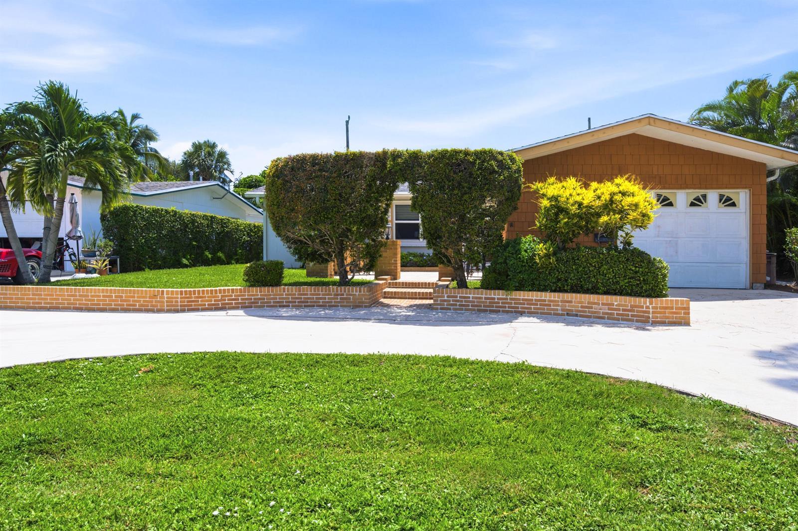 278 CAMELLIA Street, Palm Beach Gardens FL 33410