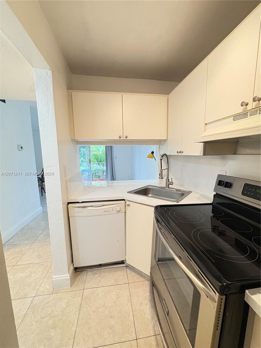 7403 SW 82nd St # 207N, Miami FL 33143 photo 2