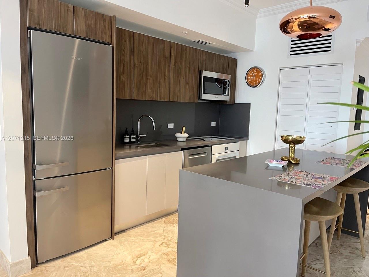 3470 E Coast Ave # H0806, Miami FL 33137 photo 2