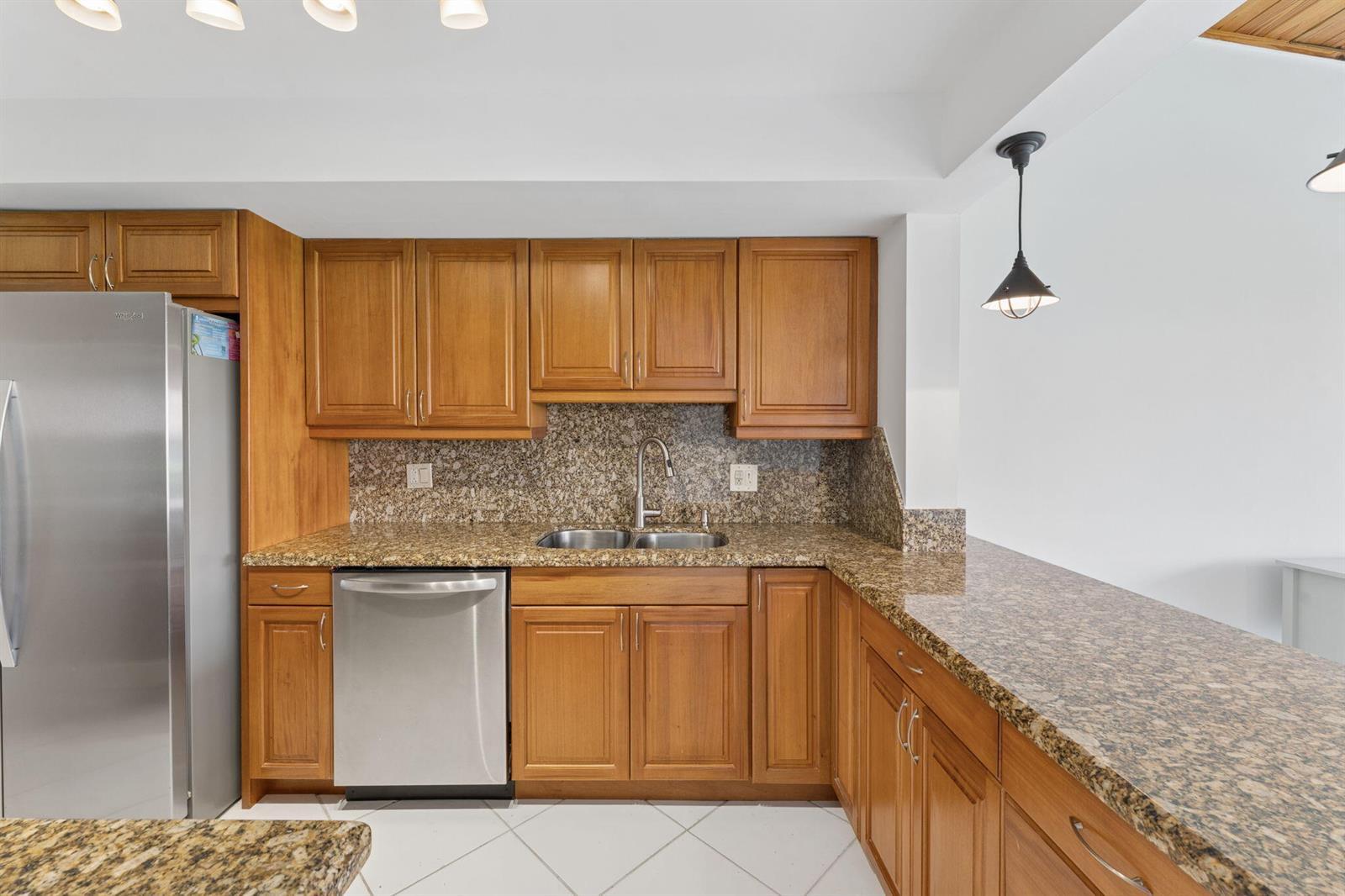 119 Old Meadow Way, Palm Beach Gardens FL 33418 photo 5