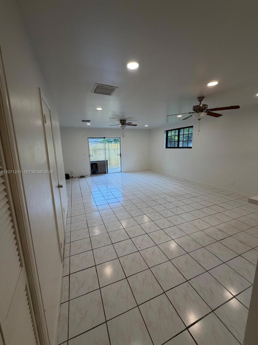 2065 NE 139th St, North Miami Beach FL 33181 photo 5