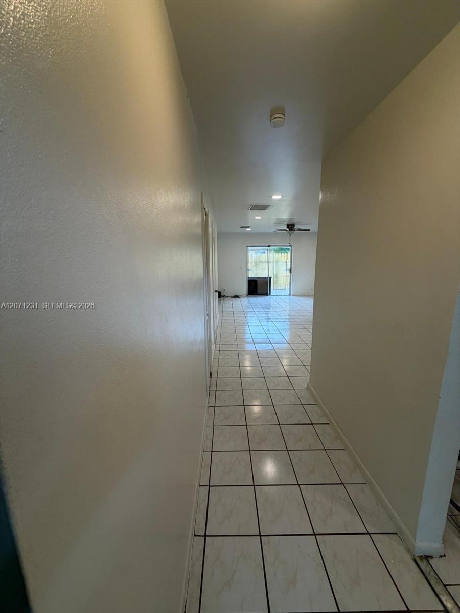2065 NE 139th St, North Miami Beach FL 33181 photo 4